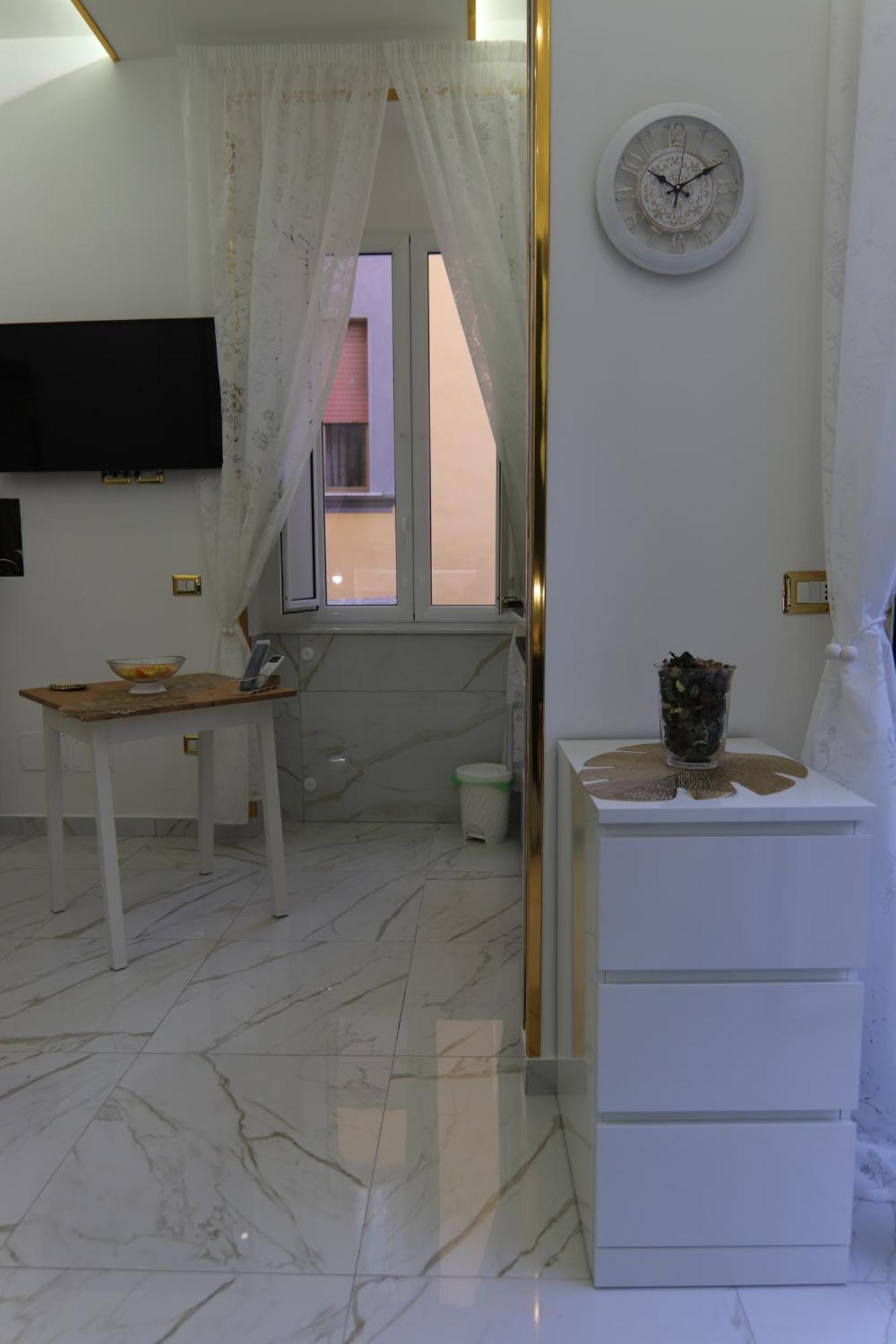 Regina House Lejlighed Napoli Eksteriør billede